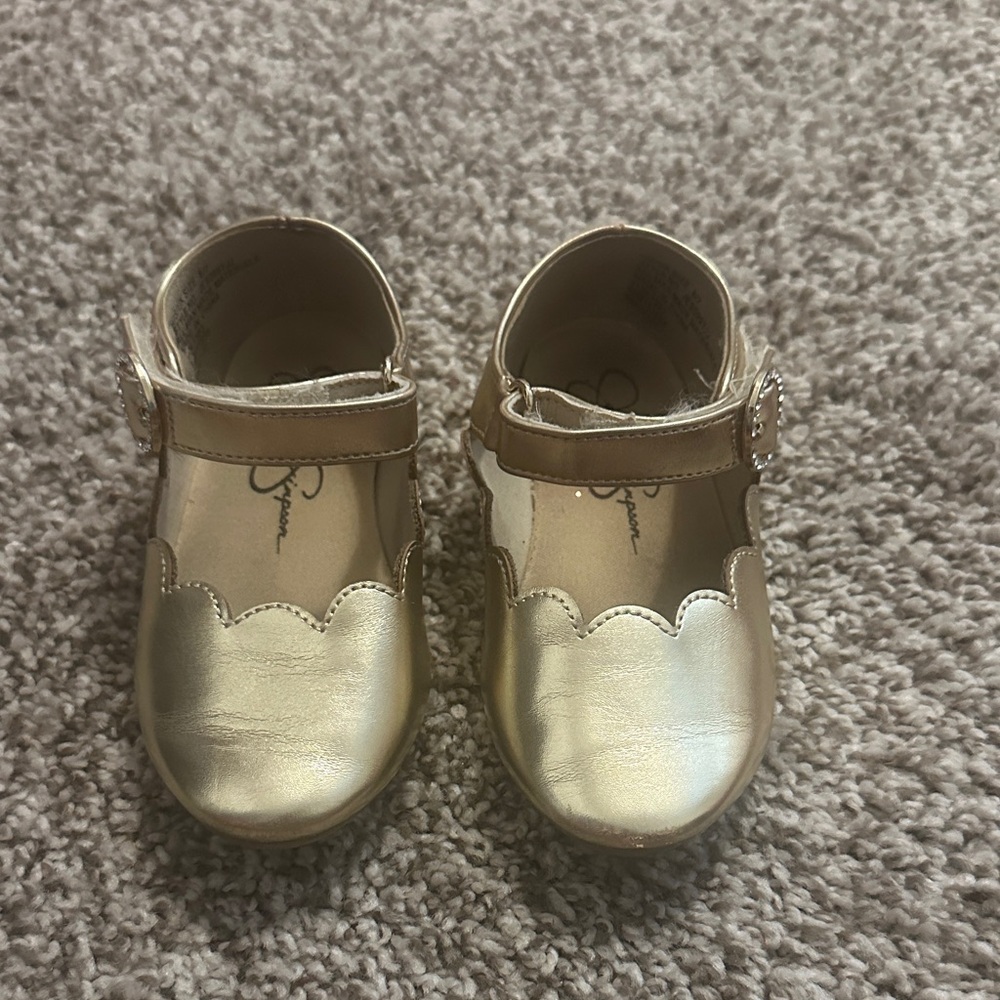 Jessica Simpson Gold Scalloped Kids Dress Shoes